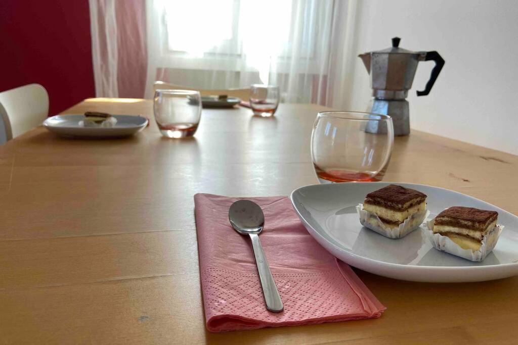 Appartement Tiramisu, A Cozy 2-Bdrm Apt à Trévise Extérieur photo